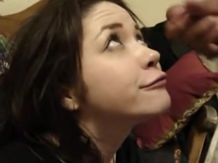My girlfriend asked to fill her mouth with sperm