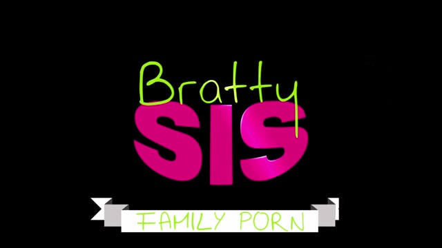 My Stepsisters Fans - S20:E4 - Brattysis