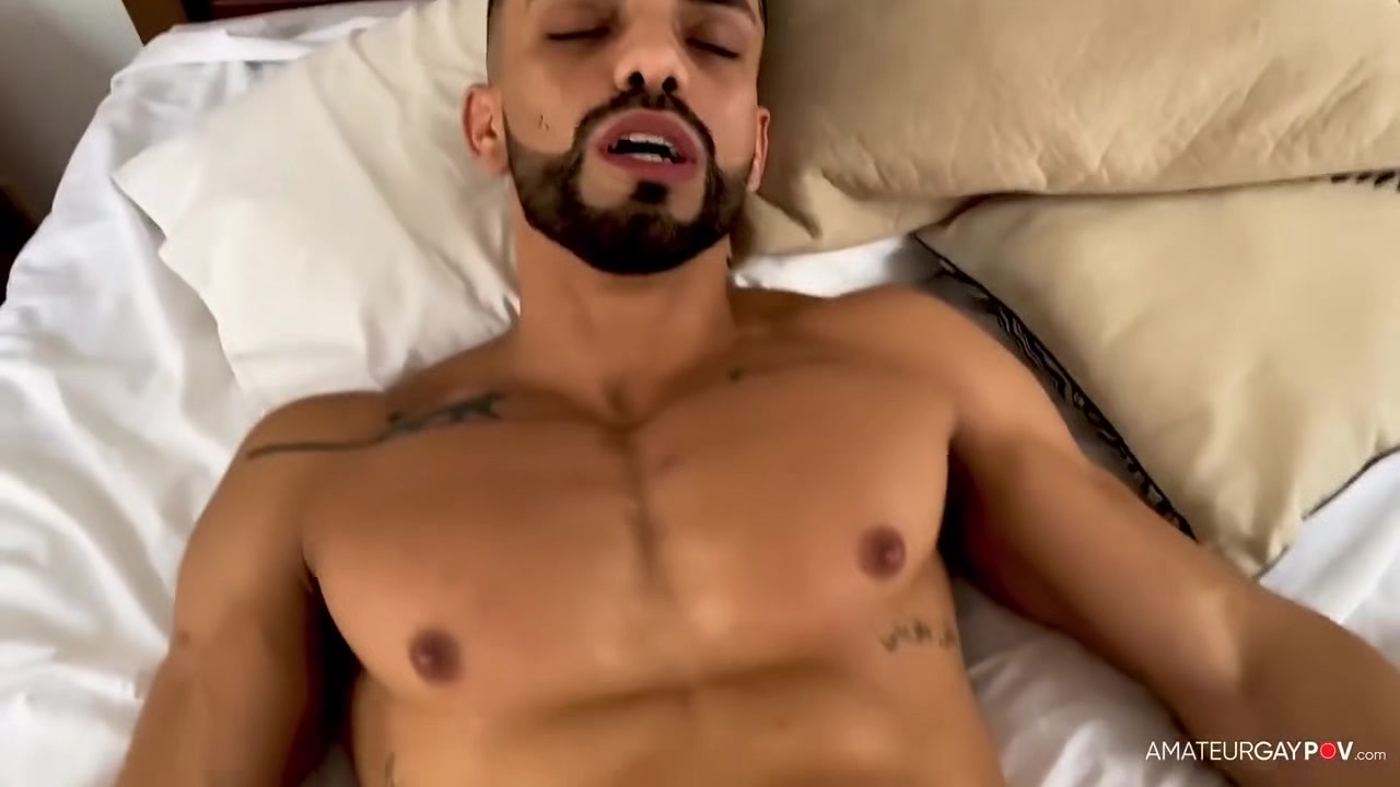 爽玩拉丁肌肉男人的身体(more New Contents Are Cumming On My Profiles.. Keep Checking & Happy Jerking)