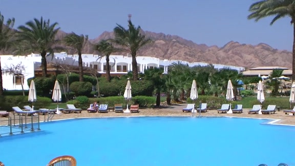 Sex on vacation in exotic country