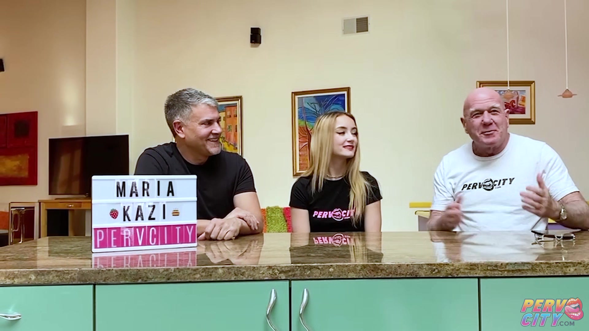 Maria Kazi Live