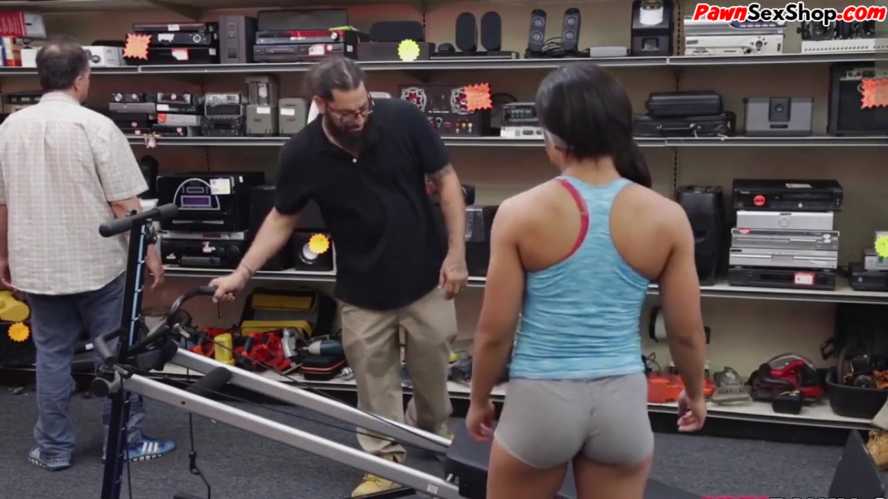 Fitness Ebony Babe Public Fucked And Facialized In Pawnshop