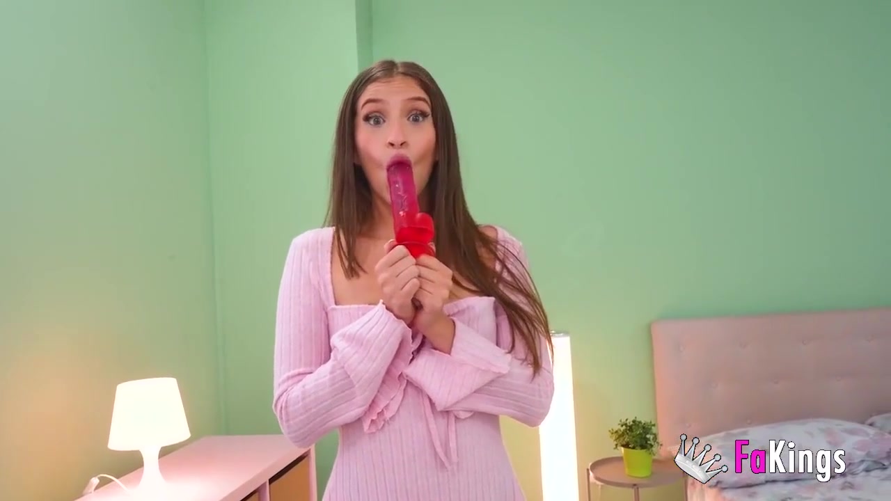 The Sweet Face Of Wants A Huge Iberian Sausage - Sofia Smith And Sofia Sweet