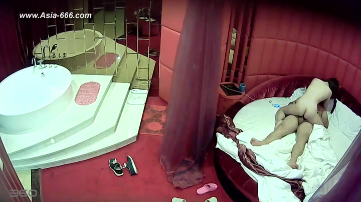 Hackers use the camera to remote monitoring of a lover's home life.187
