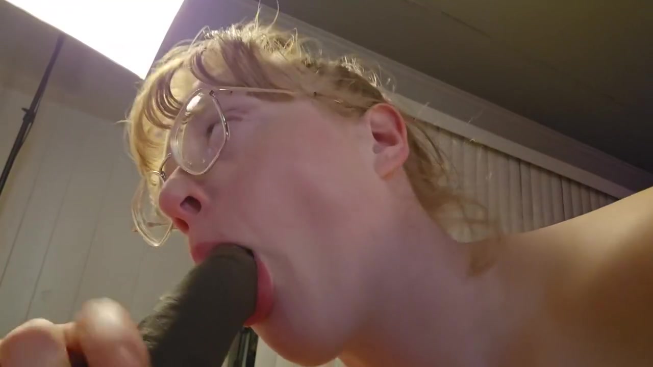 Blue Eye Ginger Deepthroating Black Dick And Gets Pounded