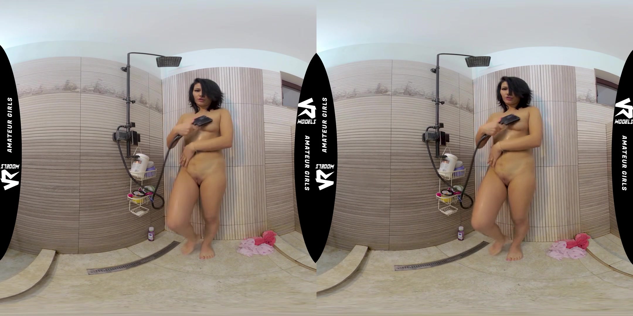 Squirting & Golden Shower After A Hot Bath; Amateur Solo Masturbation