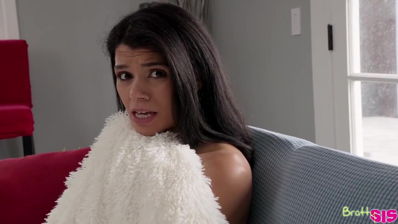 Harley Haze - Slipping It In My Stepsister