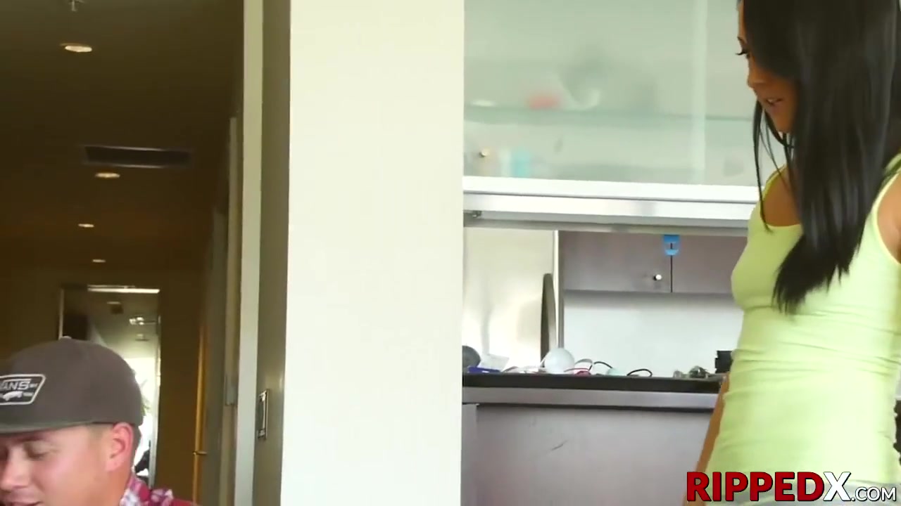 Cutie Sabrina Gets Her teen 18+ Pussy Demolished By - Cable Guy