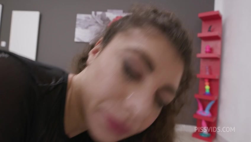 Dap and Fist Goes Wet, Lady Ana, 2on1, BWC, Anal Fisting, ATM, DAP, ButtRose, Pee Drink, Squirt, Creampie Swallow GL811 - PissVids