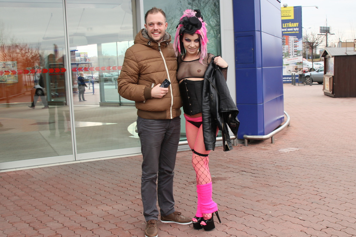 Wendy Moon got picked up in public and fucked