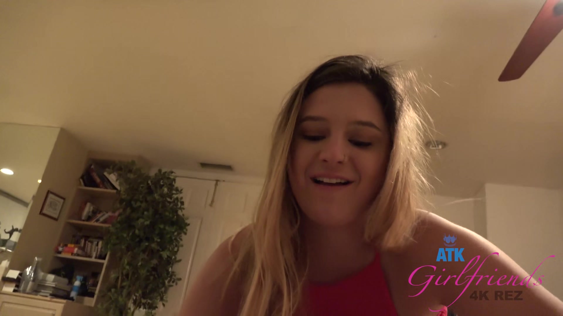 Virtual Date With Electra Rose