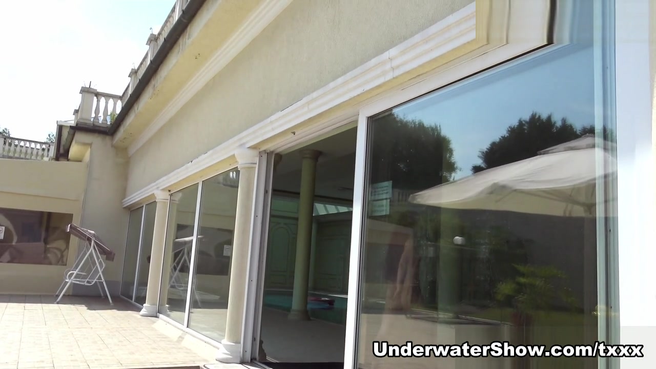 Kittina Clairette Video - UnderwaterShow
