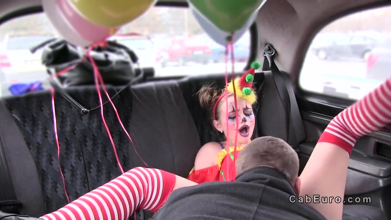 Hot Clown Got Pussy Banged In Cab