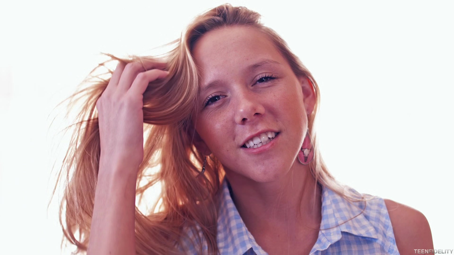 Freckles #2 - Starring: Hollie Mack - PornFidelity