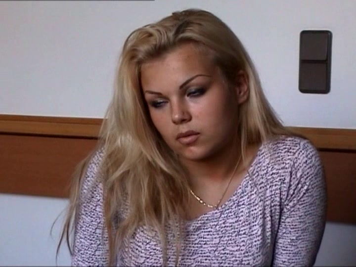 Sunny Blue, Little teen 18+ Having Her First Anal Experience In The Private Casting