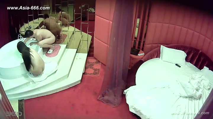 Hackers use the camera to remote monitoring of a lover's home life.256
