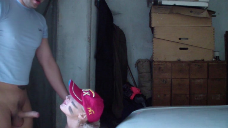 beauty non-professional sex free in the intimate garage