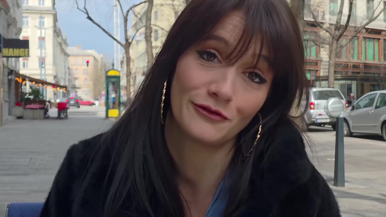 Marie lets go completely in an unbridled threesome! - Jacquie et Michel TV