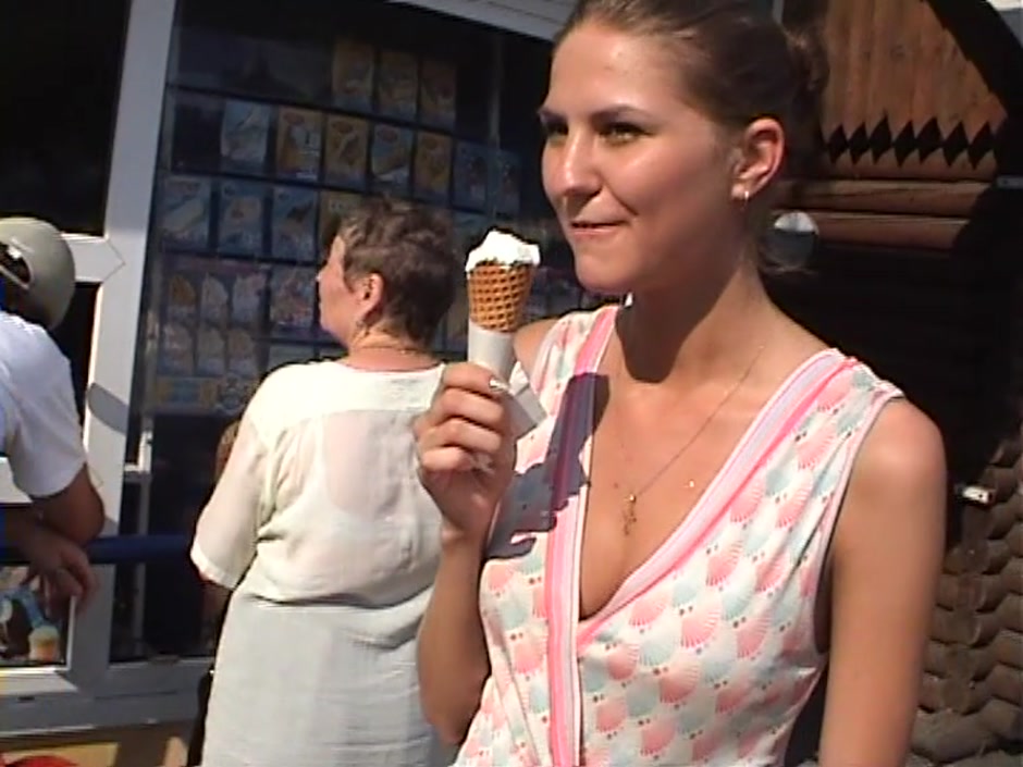 Carol in real amateur couple in an erotic massage video