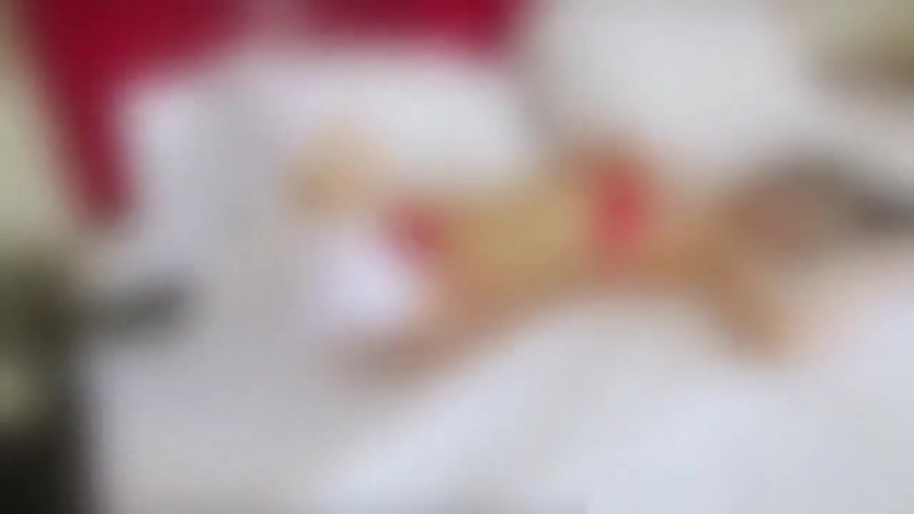 Cute ladyboy New snuggles her Asian dick pleasing her libido