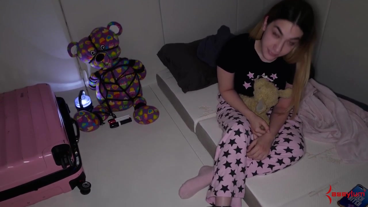 BDSM teen 18+ eats her slave masters cumshot
