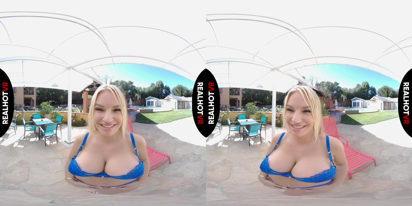 Outdoor Slut Party: You Won't Believe How Horny These Bitches Can Get! - RealHotVR