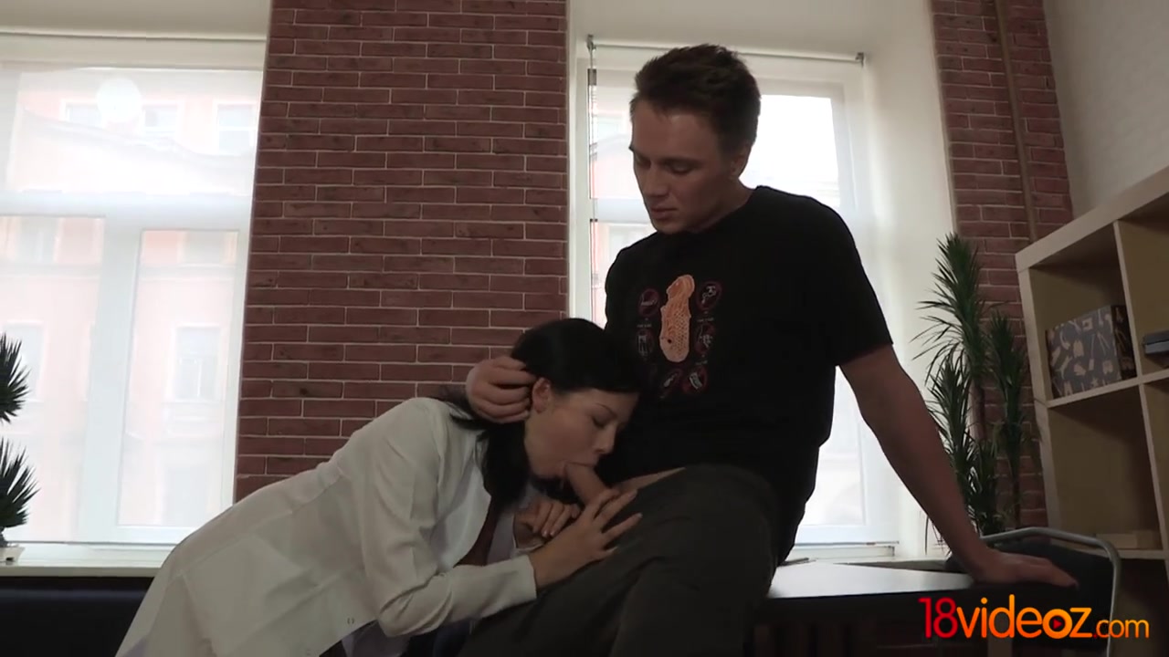 Evelyn Cage in Casual sex with a fetish twist
