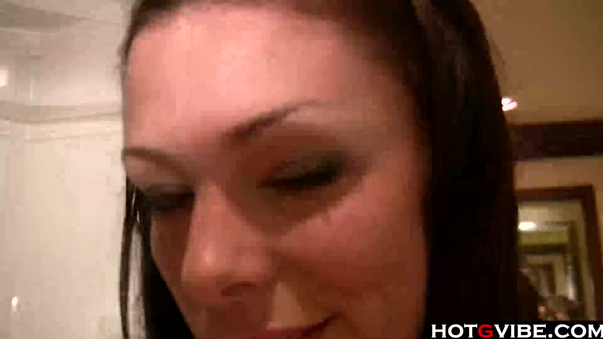In the bathtub with a hot brunette masturbating
