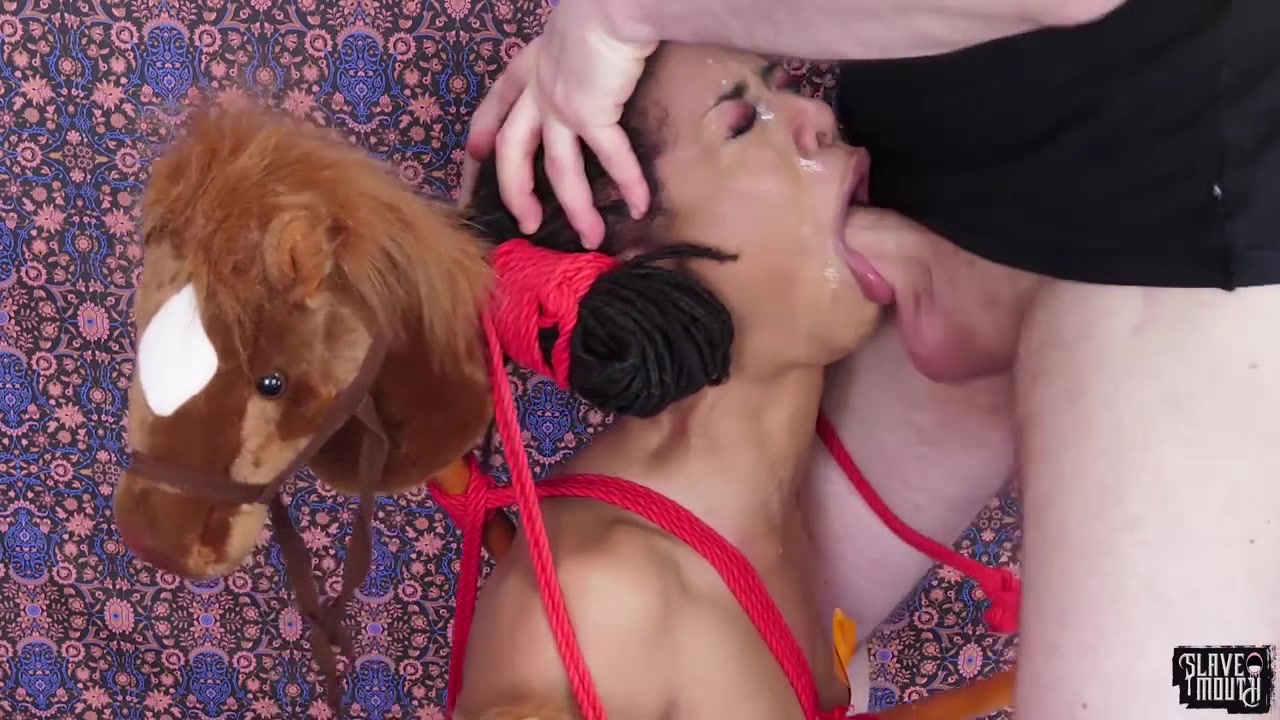 Dick gobbling ebony submissive