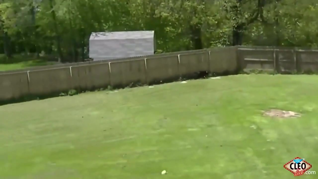 Neighbor Masturbates In The Back Yard For A Hot Cam Show! With Its Cleo