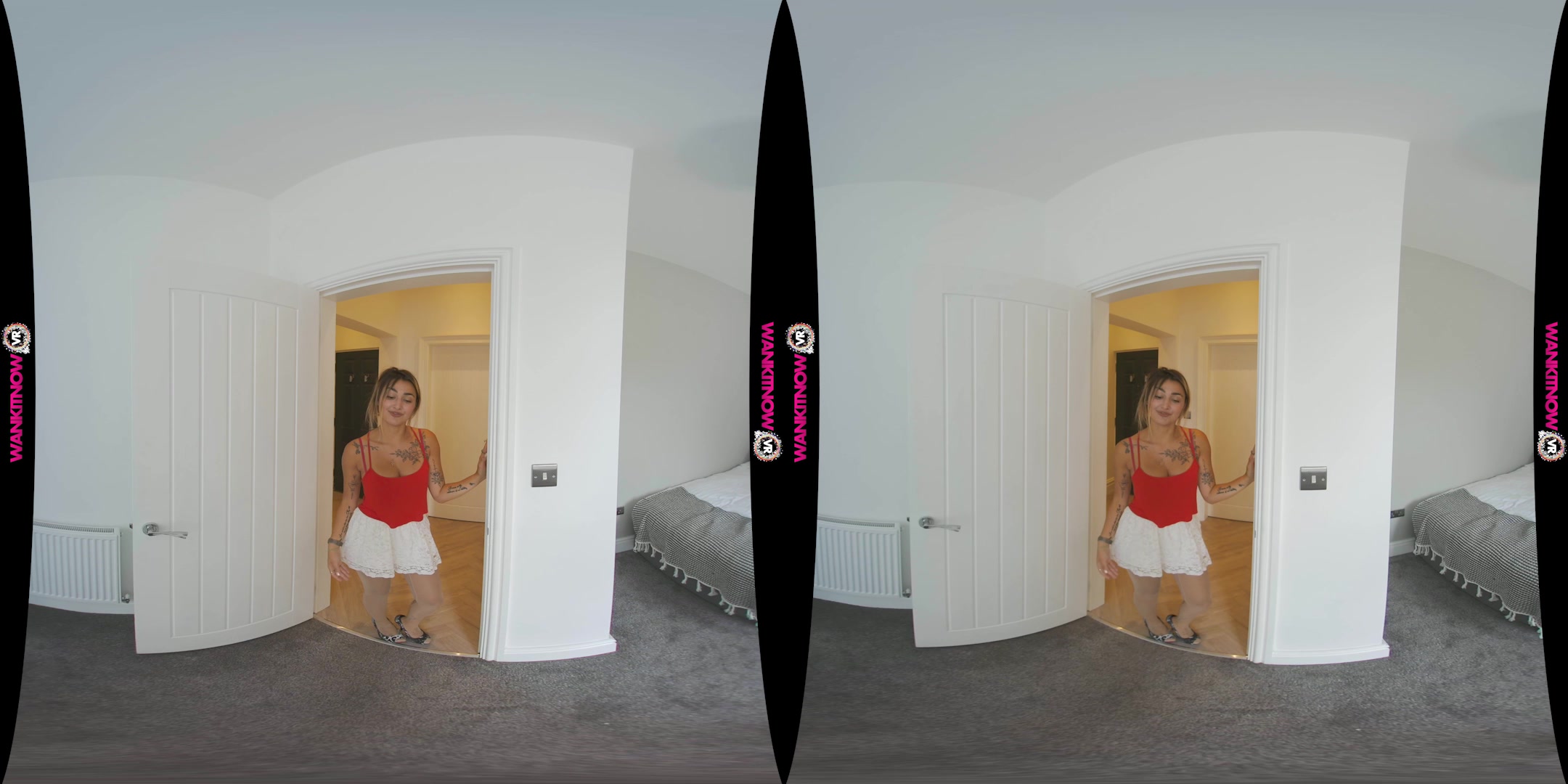 I'll Help You Wank featuring Selene - WankitNowVR