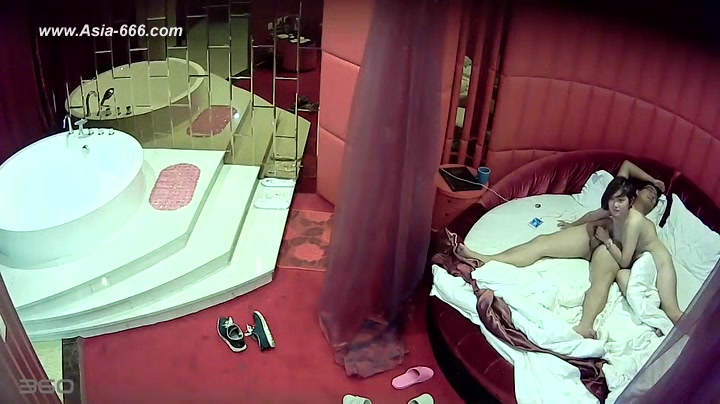 Hackers use the camera to remote monitoring of a lover's home life.187