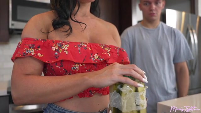 Stepmom Pins And Drains Me This New Year - S1:E9 - Momlover