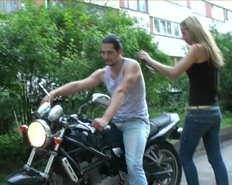 Fun blonde girl liked public fuck