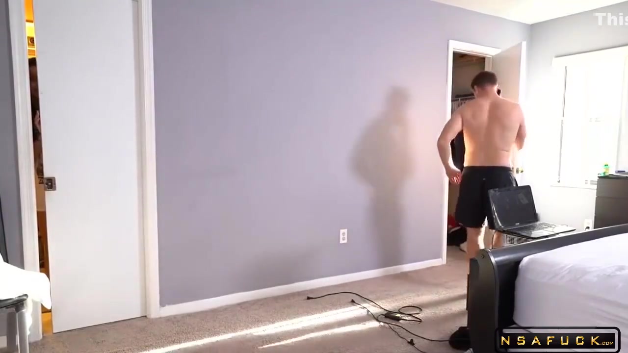 Aaliyah Fucks Her Stepdads Big Cock While Step Mom Is Away