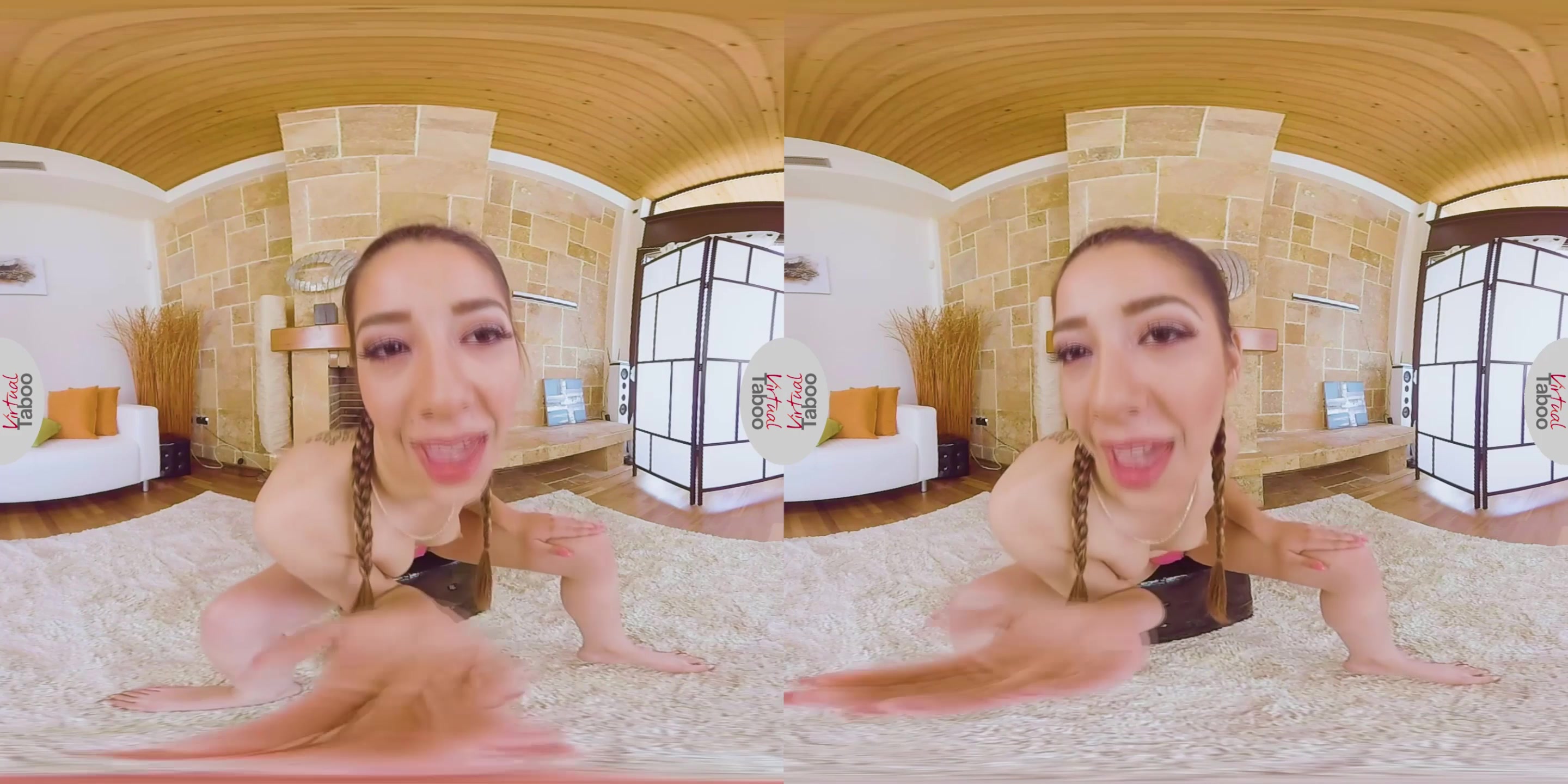 Shocking Neighbours With Her Scream - VirtualTaboo