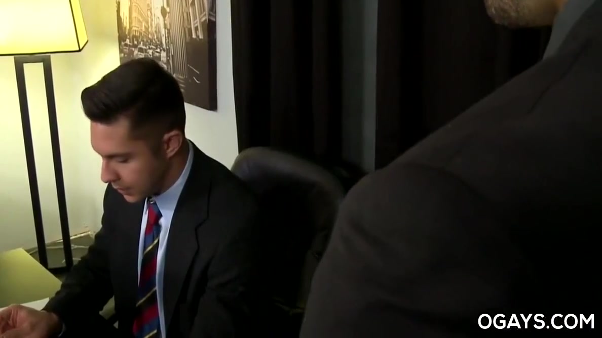 Seth Santoro And Jake Morgan In Gay Office Fuck