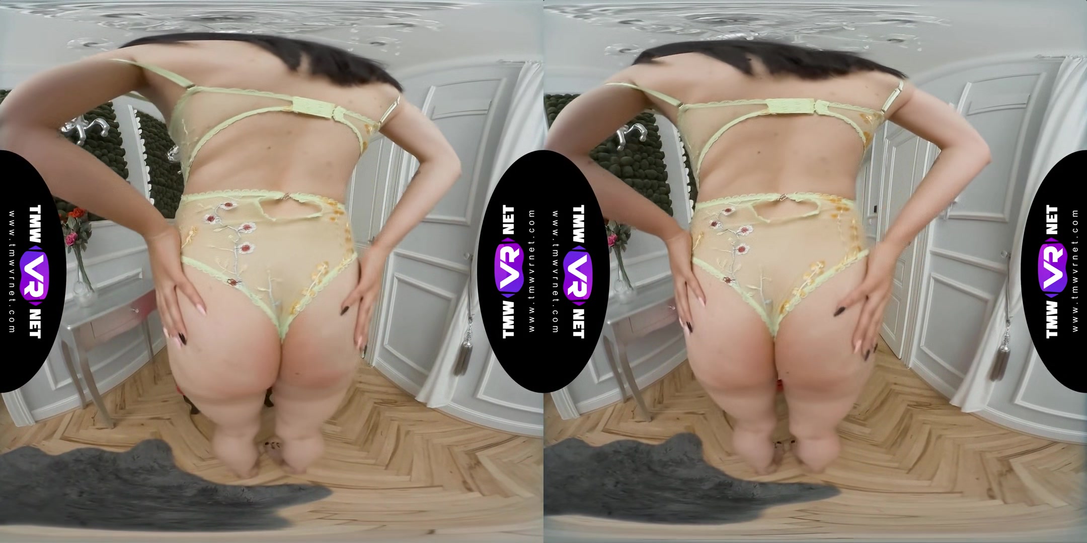 Sweetie Orgasms In A New Bodysuit - Keira Flow Solo Masturbation