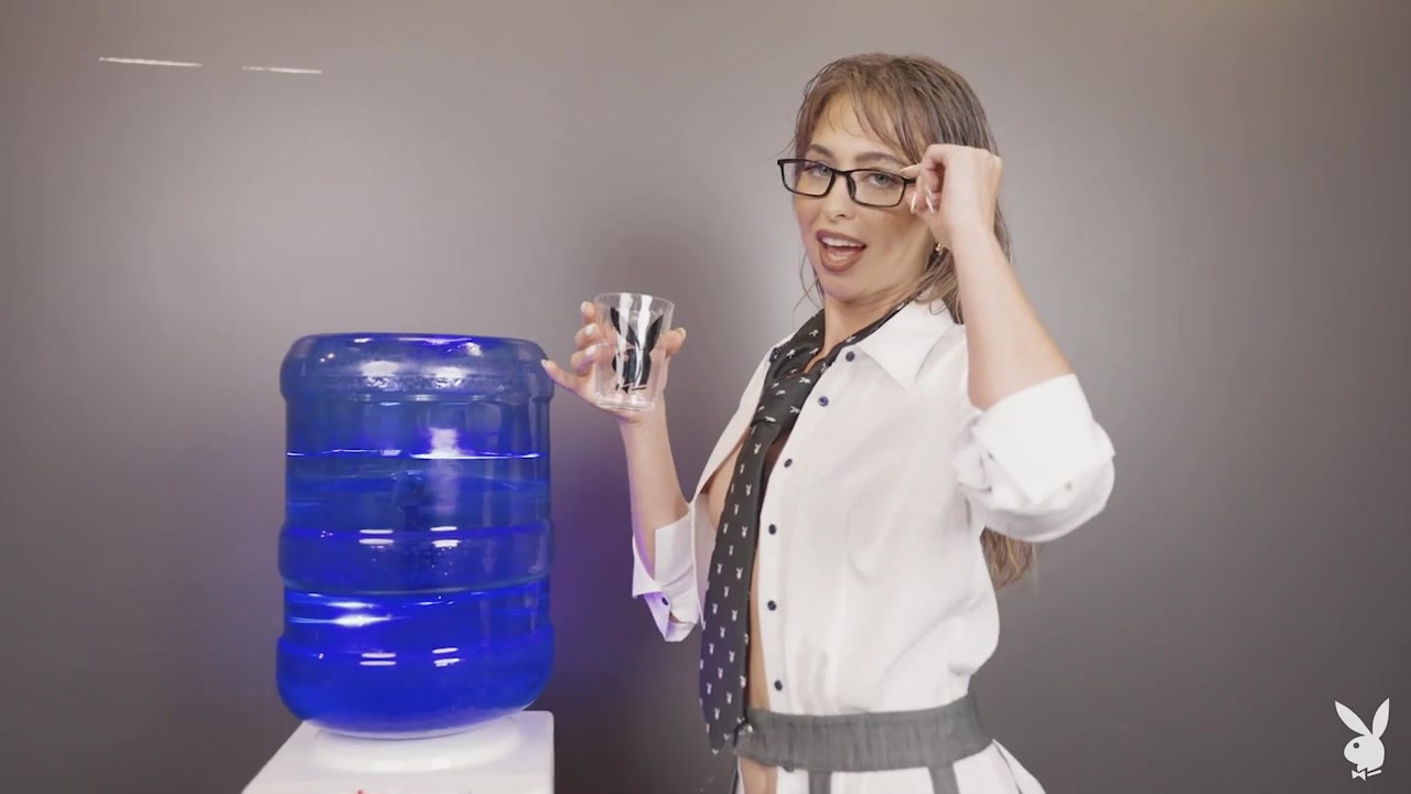 Riley Reid in Water Break - PlayboyPlus
