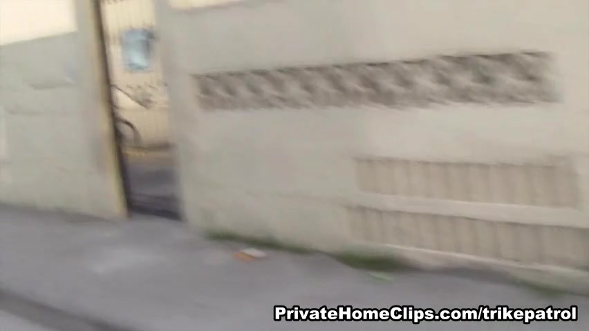 Hardcore Filipina Natalie plump foreign ding-dong