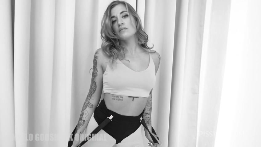 Silvia Dellai Hardcore gangbang with pee, TAP/DAP, 0% pussy - PissVids