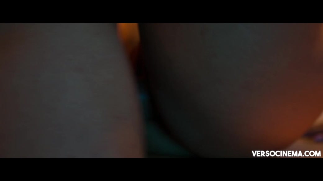 Gala Brown in Kitchen Affairs - VersoCinema