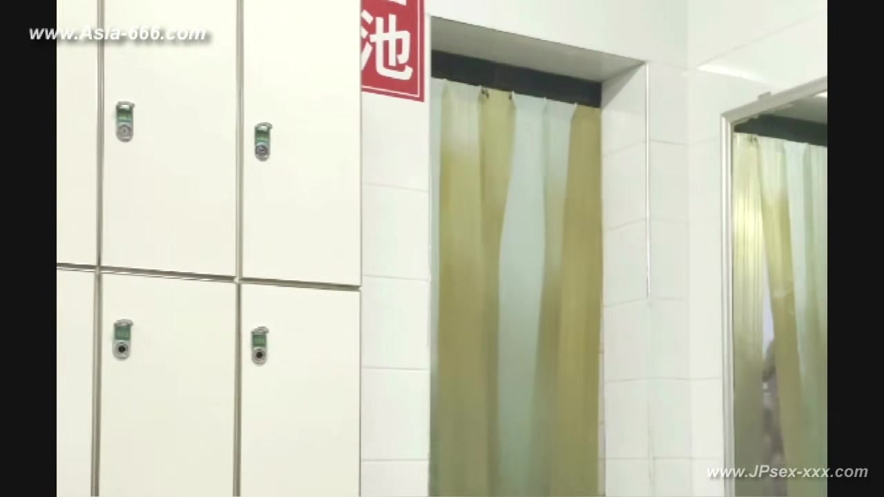 peeping chinese bath.58