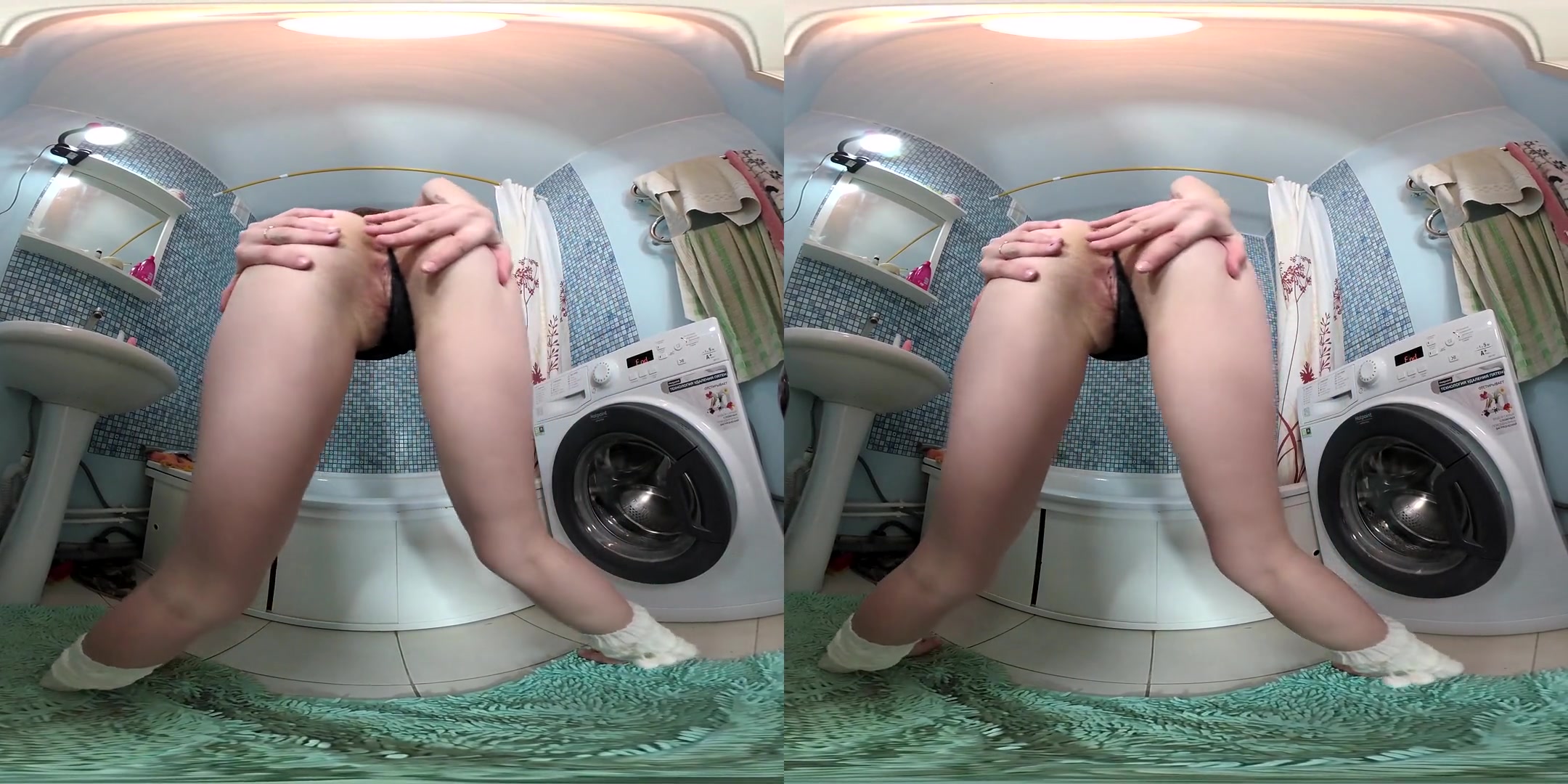 Lida in Lida in the Bathroom at the Morning - VRmodels