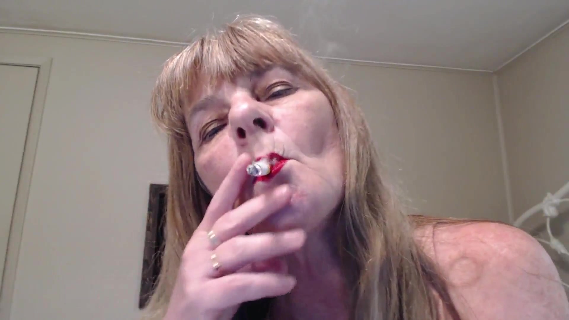 Dangling Smoke From My Red Lips - TacAmateurs