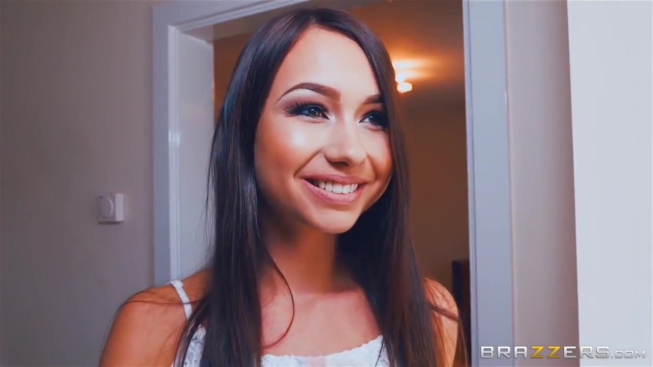 Horny Wife Gets Her Fix - Taylor Sands And Taylor S