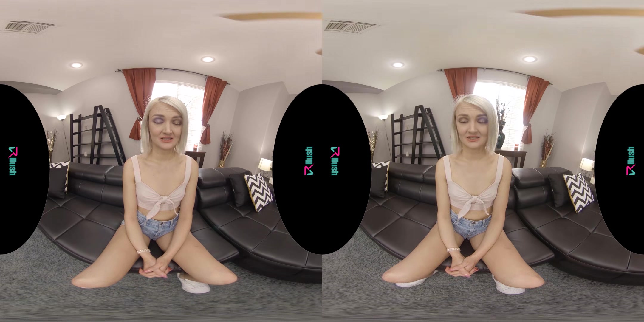 VRHUSH Zoe Sparx has her ass filled up with cum