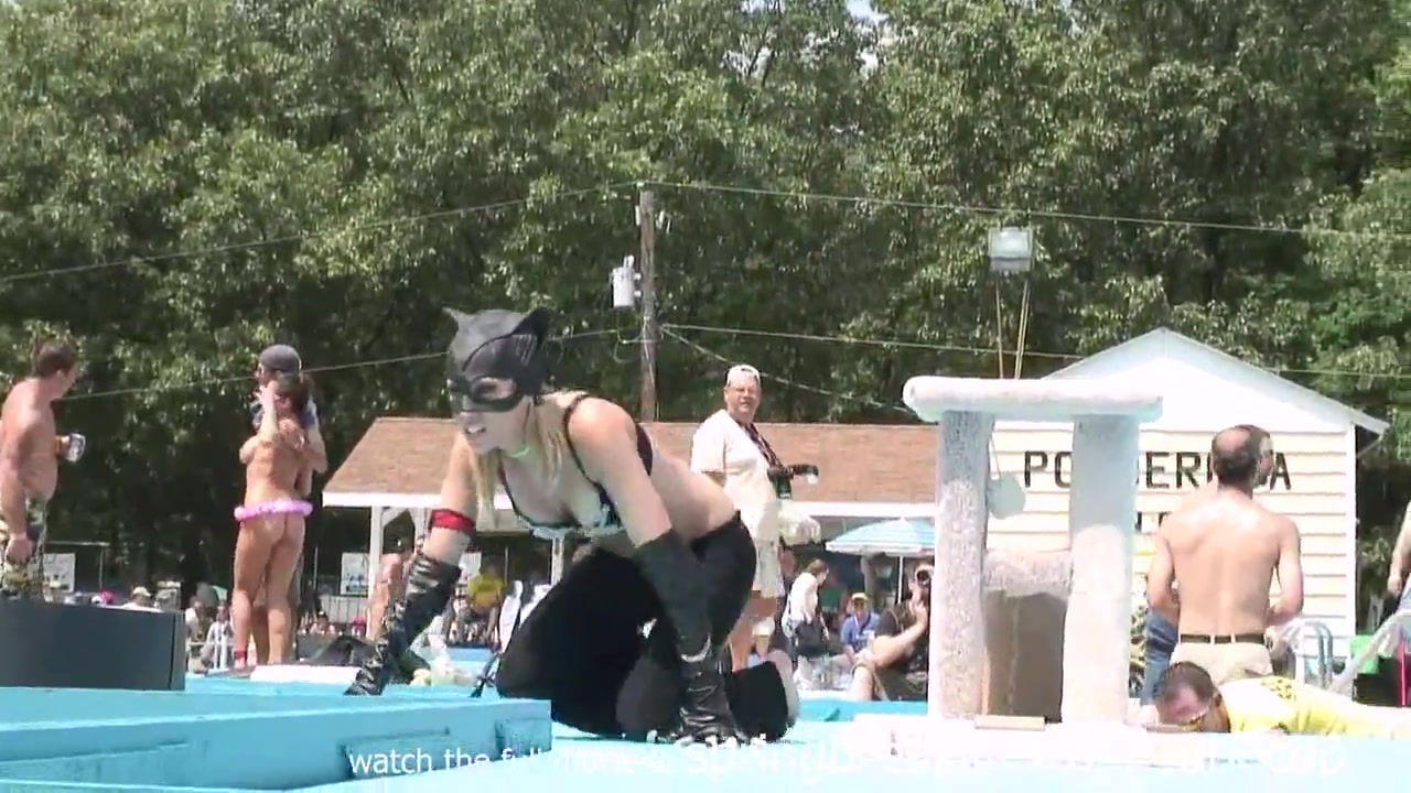 SpringBreakLife Video: Catgirl