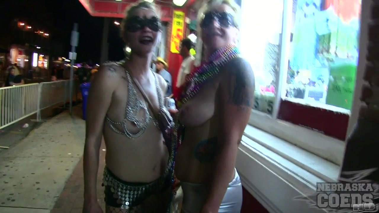 Last Day And Night Of Fantasy Fest 2018 From Key West Florida Hot Girls Naked In The Streets - NebraskaCoeds