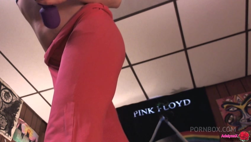 AdalynnX - Squirting Squats Vibrator Pink Pants - PissVids